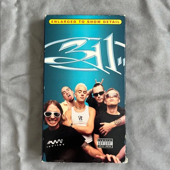 311 DVD and vhs  Collection - Picture 10 of 12